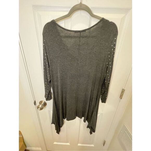 Belldini XL grey swing tank with sequins - Picture 2 of 6